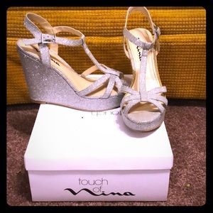 Touch of Nina silver sparkle wedges